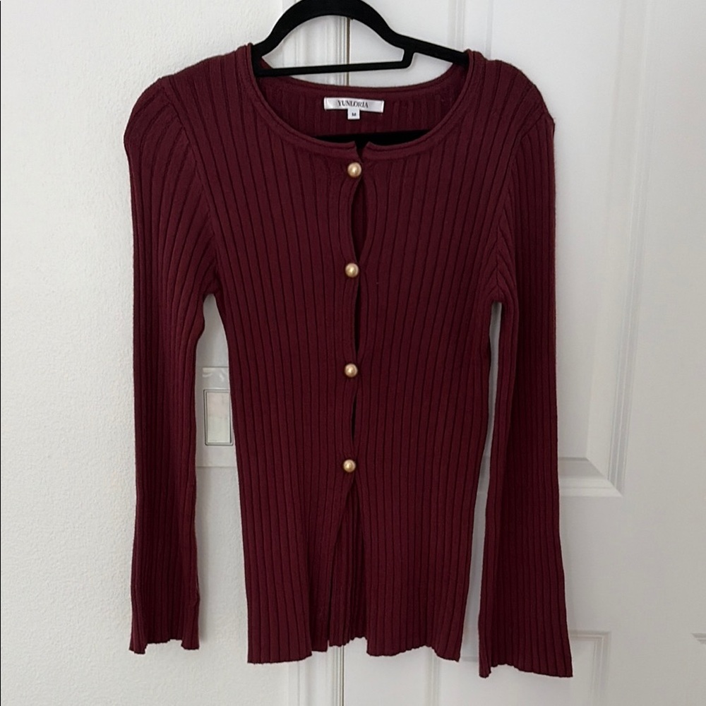 Women's Ribbed Burgundy Sweater